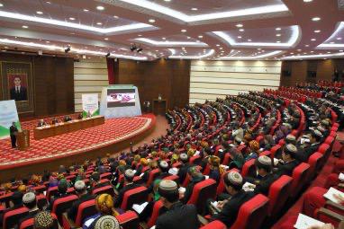 Түрікменстанның Тұрақты бейтараптығының 28 жылдығына арналған салтанатты іс-шаралар және «Диалог - бейбітшілік кепілі» атты Халықаралық форумы